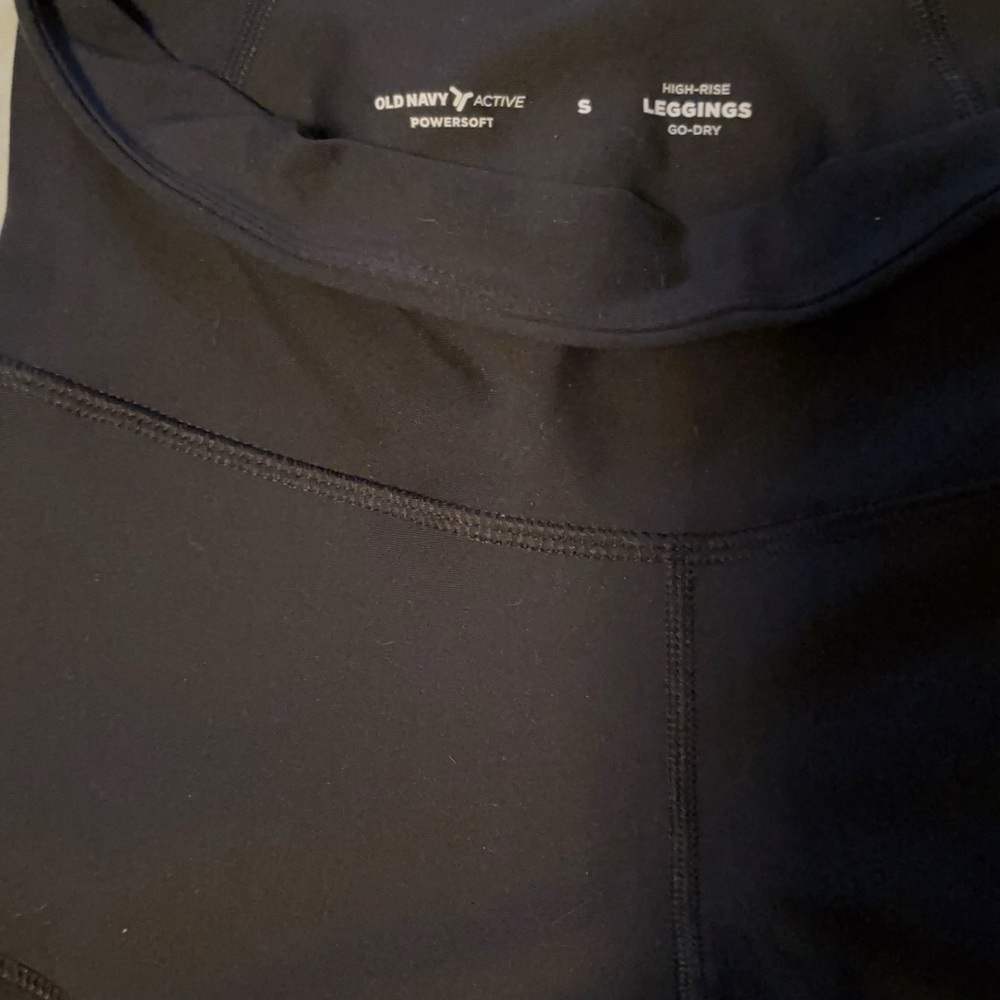 Black Cargo Leggings - Picture 5 of 5